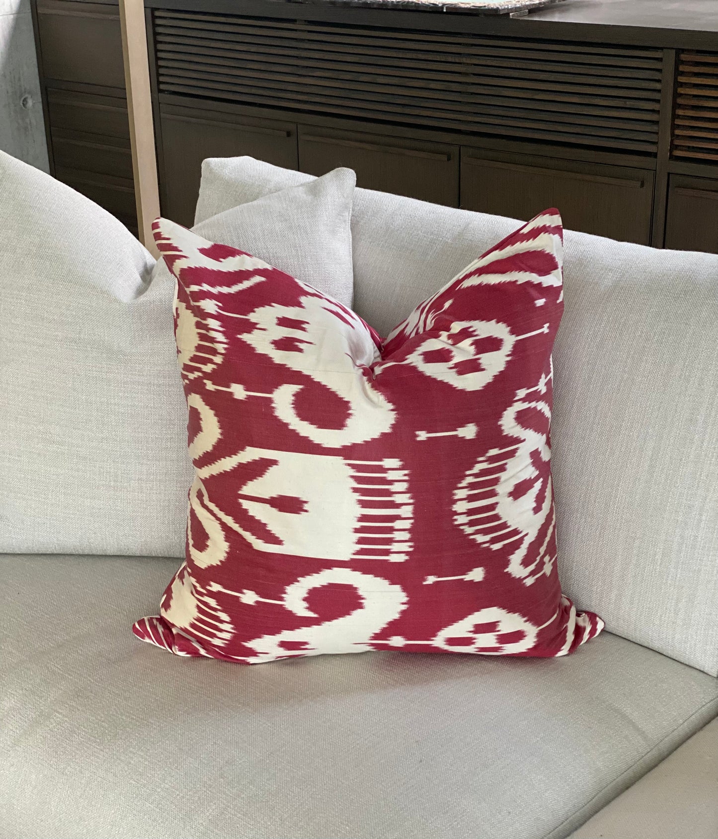 Silk Cushion 60 x 60